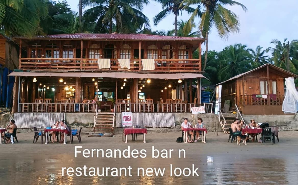 Fernandes Bar And Restaurant Bed and Breakfast Canacona Eksteriør billede